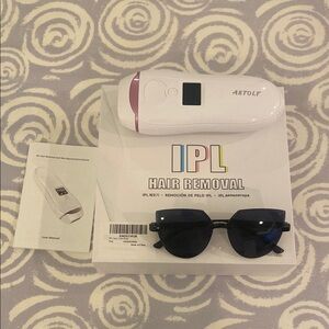 IPL Artolf Hair removal system. NWT.